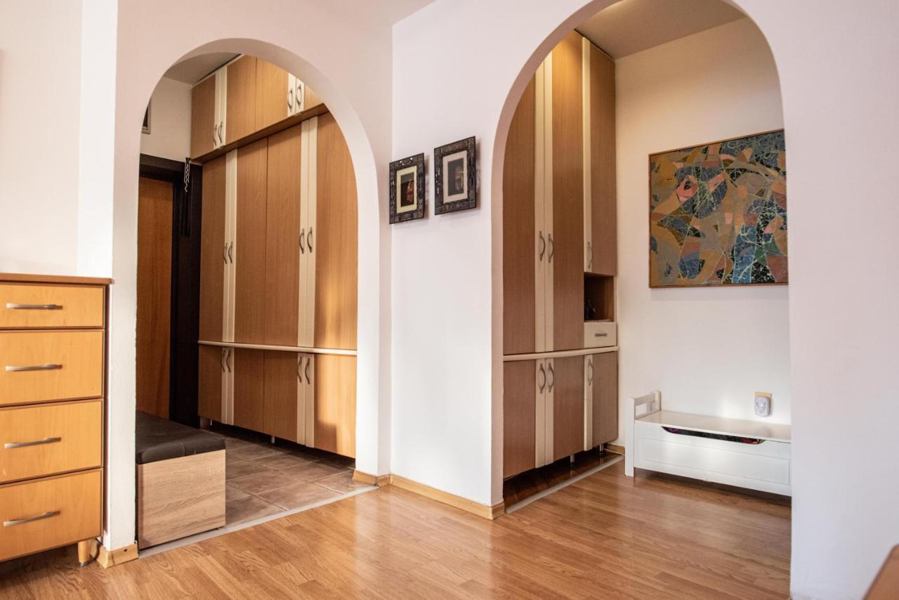 Apartment Emilija Skopje Extérieur photo