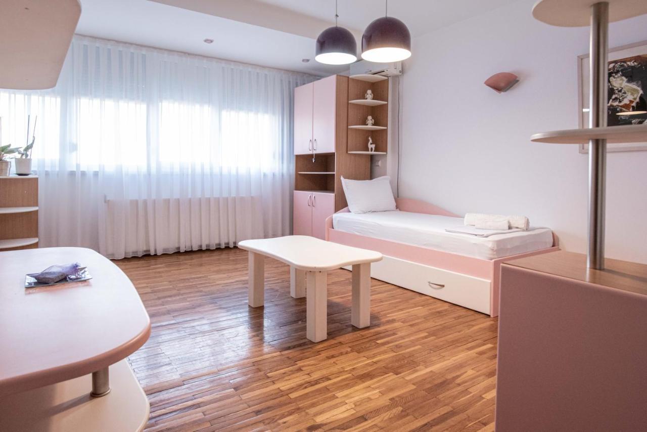 Apartment Emilija Skopje Extérieur photo