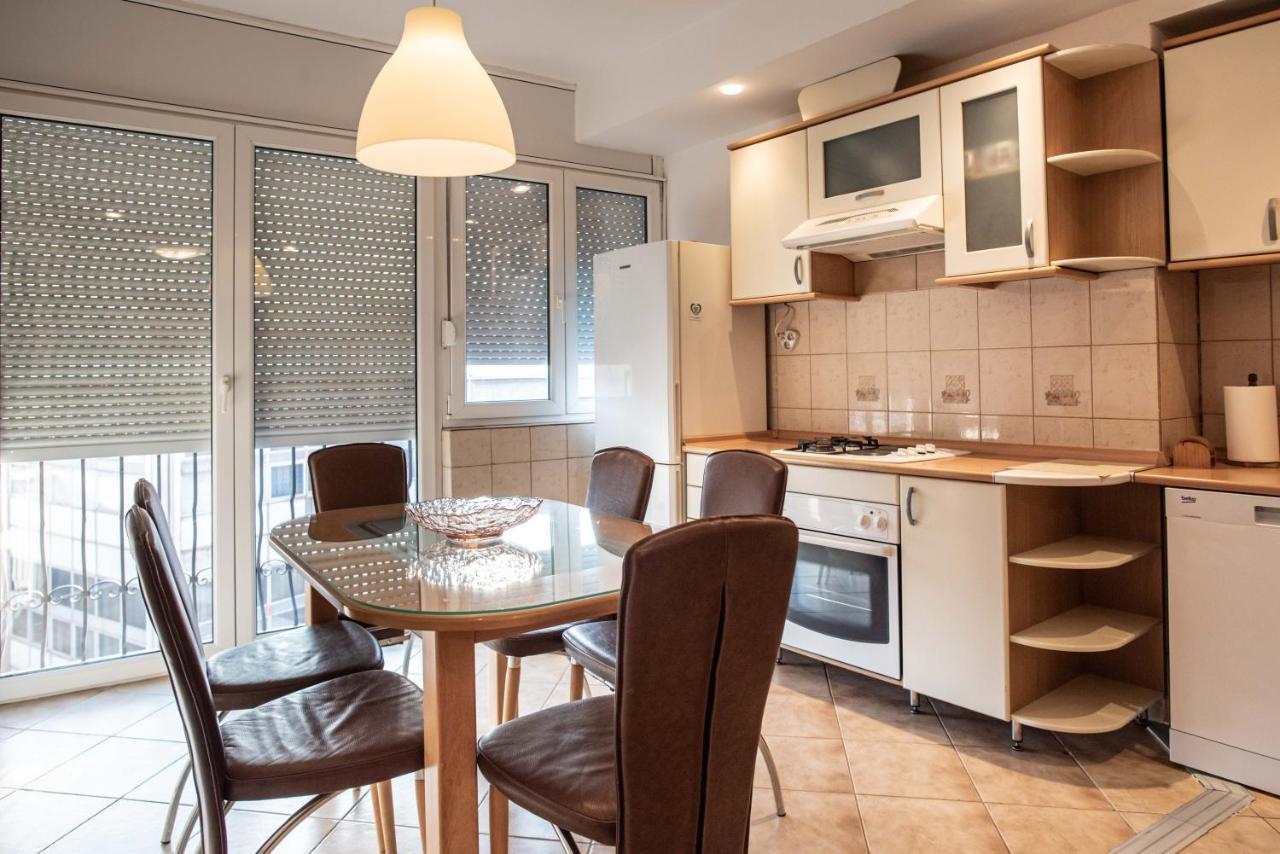Apartment Emilija Skopje Extérieur photo